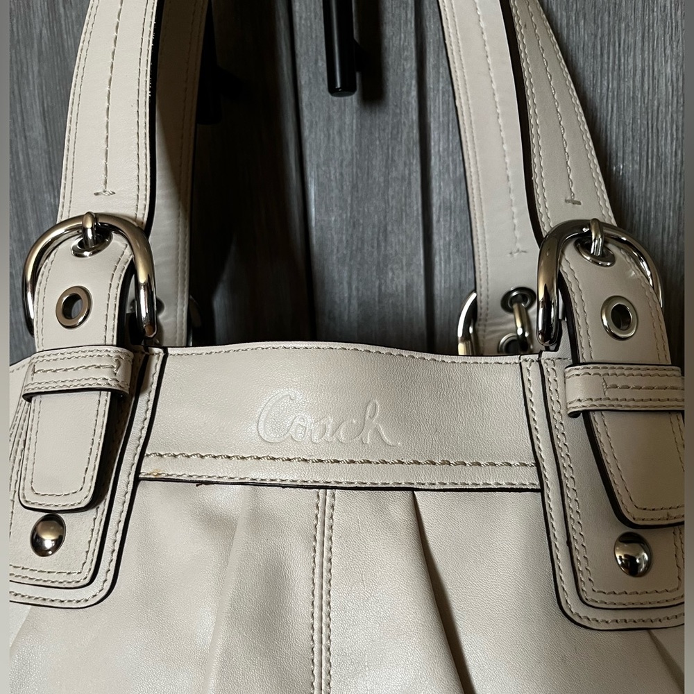 👜Shoulder bag 👜 - Picture 2 of 16